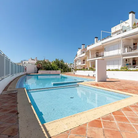 Balsa, Village Apartment