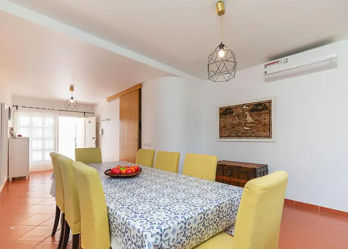 Balsa, Village Apartamento *