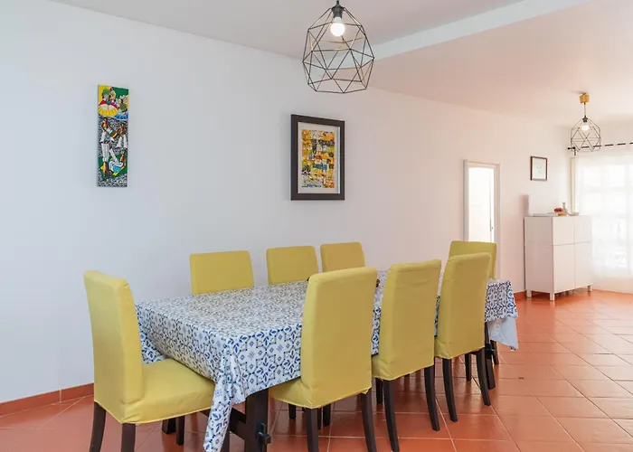 Balsa, Village Apartamento